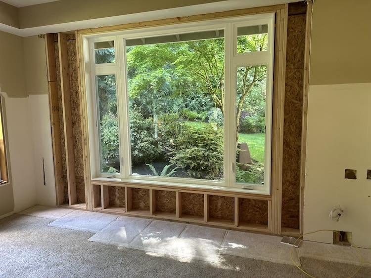 Picture window replacement looking onto the garden of a Bellevue, WA home