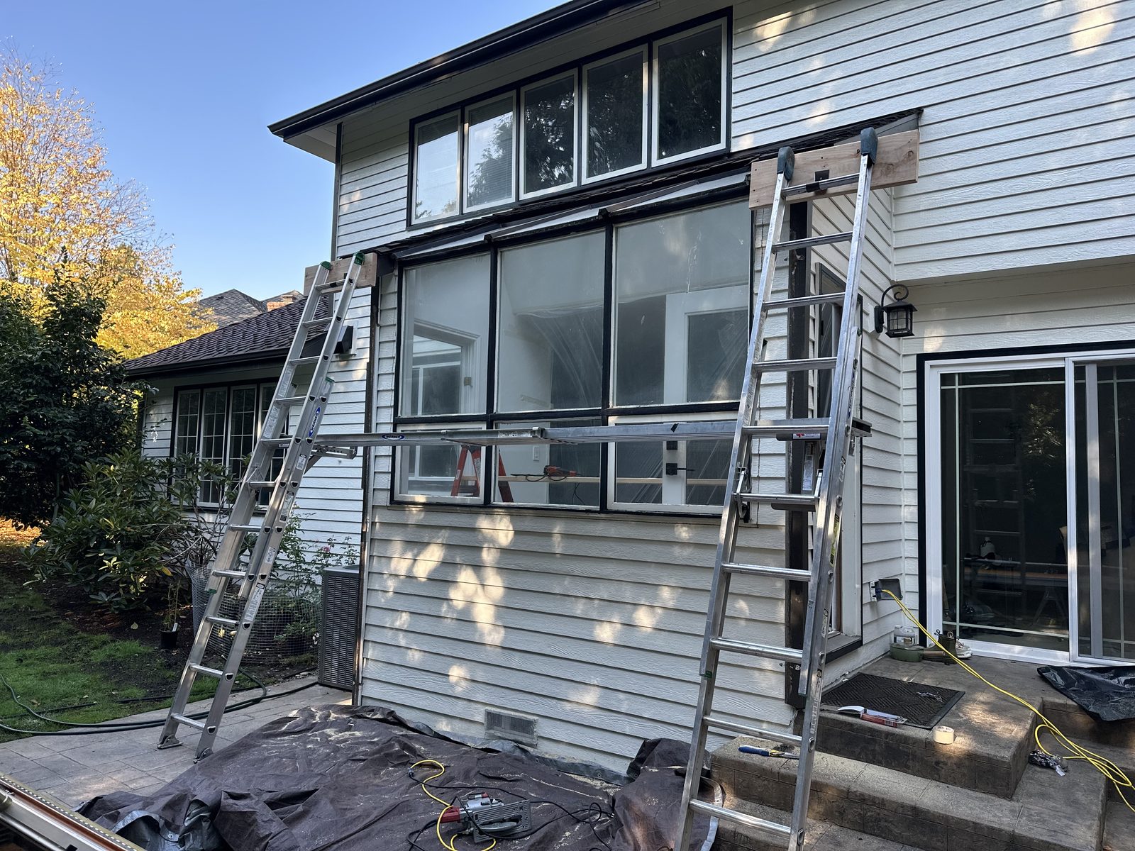 Window Fellas crew replacing a skywall on a Redmond home